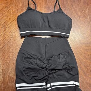 Black Yoga Set (B-204)!